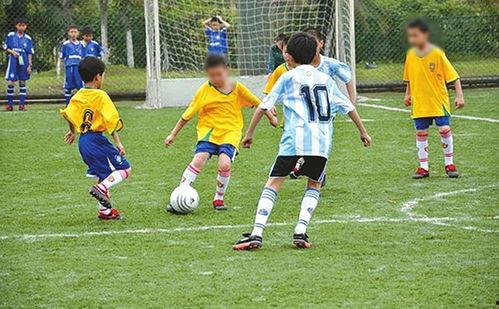 深圳足球衣爆料最新消息,色彩鲜明，细节升级  第1张